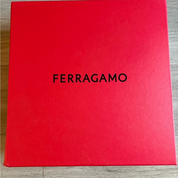 Salvatore Ferragamo Deva Sandals - Picture 3 of 8